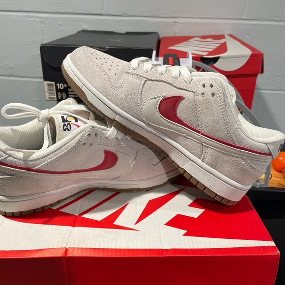 The Nike Dunk Low SE 85 Double Swoosh - Picture 1 of 10